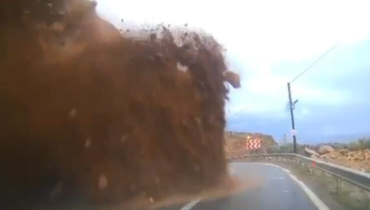 Mersin’de Korku Dolu Anlar: Heyelan Anında Cip Sürücüsünün Yaşadığı Olay Araç Kamerasında!