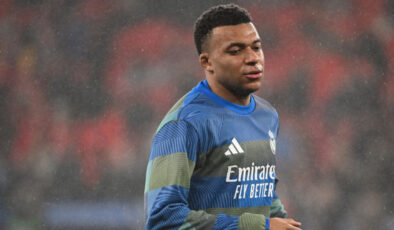 Real Madrid’in Yıldızı Kylian Mbappe’den Kötü Haber: Sakatlık Nedeniyle Sahalardan Uzak Kalacak