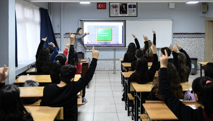 Okullar Yeniden Açıldı: İkinci Ara Tatil Sonrası Eğitim Öğretim Başladı