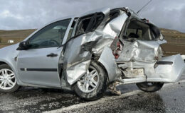 Sivas Yıldızeli’nde Zincirleme Kaza: 1 Ölü, 5 Yaralı