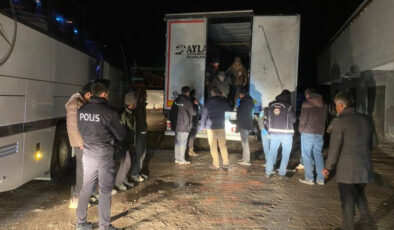 Çankırı’da Düzensiz Göçmen Operasyonu: 75 Afganistanlı Yakalandı, Şoför Gözaltına Alındı