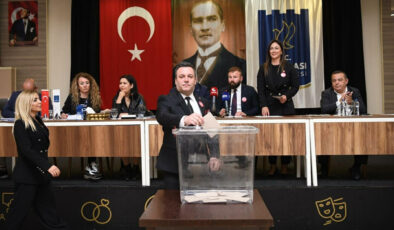 Kuşadası’nda Yeni Başkan Vekili Belli Oldu: Tahsin Demirtaş Göreve Getirildi