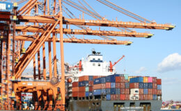 Ortadoğu’daki Gerilim Küresel Piyasaları Sarsıyor: ABD-İsrail Saldırıları ve İran’ın Misillemesi