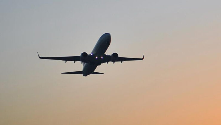 EasyJet CEO’sundan Uyarı: İran Savaşının Etkileri Uçak Bileti Fiyatlarını Artıracak