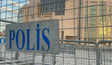 Son Dakika: İstanbul’da FETÖ Operasyonu! 25 Kişi Gözaltına Alındı