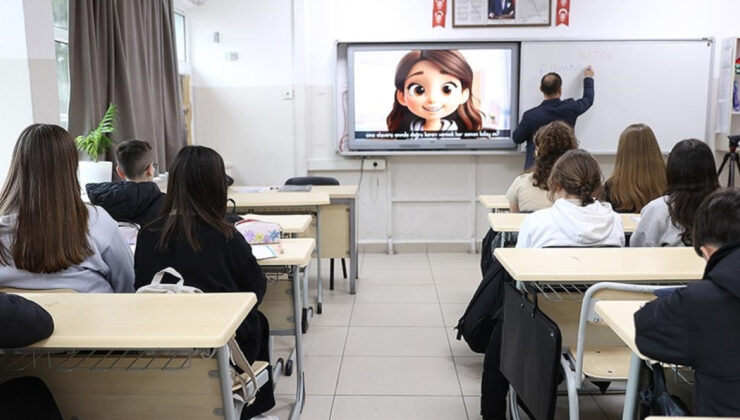 Okullarda Finansal Okuryazarlık Dersiyle Öğrenciler Bilinçleniyor: Dijital Dünyanın Risklerine Karşı Farkındalık