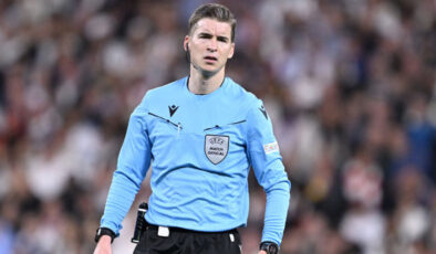 Türkiye-Romanya Maçı Hakemi Belli Oldu: 2026 Dünya Kupası Yolu François Letexier’in Düdüğüyle Açılıyor