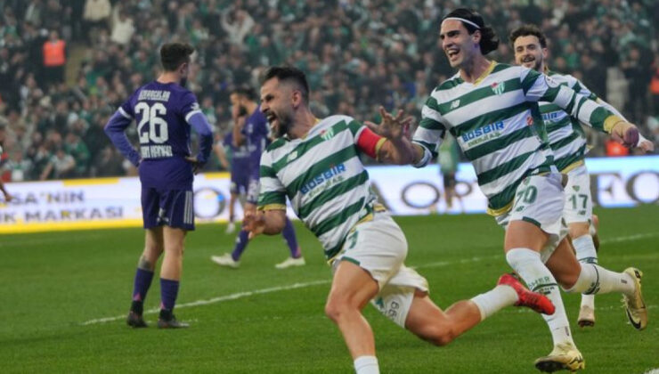 Bursaspor Şampiyonluk Yolunda Kritik Galibiyetle Zirveye Yükseldi: Güzide Gebzespor’u 2-0 Mağlup Etti