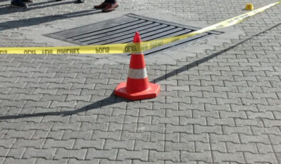 Alanya’da Park Halindeki Aracın Altında Kalan 11 Yaşındaki Çocuk Hayatını Kaybetti: Acı Kayıp ve Hırsızlık Şüphelisi Yakalandı