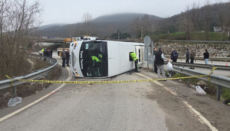 Yalova’da İşçi Servisi Devrildi: 1 Ölü, 20 Yaralı