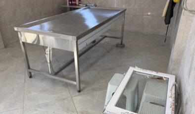 Adana’da Gasilhaneden Şaşırtan Hırsızlık: Kefen, Çarşaf ve Havlu Çalındı!