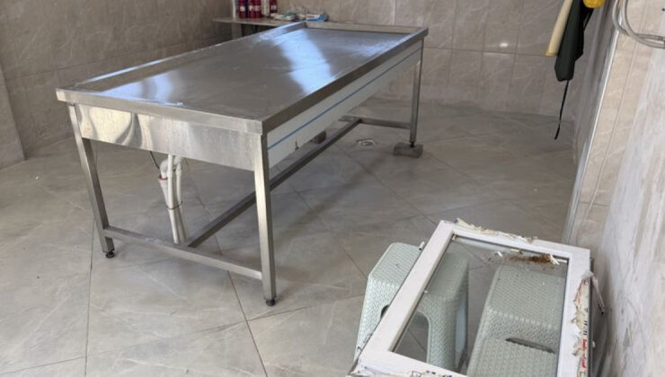 Adana’da Gasilhaneden Şaşırtan Hırsızlık: Kefen, Çarşaf ve Havlu Çalındı!