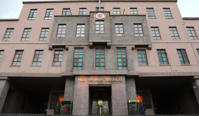 Manavgat’ta Market Sahibi Oğlundan Kan Donduran Cinayet: Müşteri Hasan Şimşek Öldürüldü, Baba ve Oğul Tutuklandı