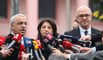 DEM Parti Heyeti İmralı’ya Gidiyor: Abdullah Öcalan ile Görüşme Gündemde