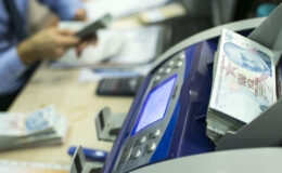 Bankacılık Sektöründe Kredi Hacmi Geriledi, Mevduat Azaldı: BDDK Haftalık Bülteni Analizi