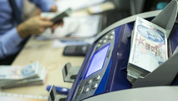 Bankacılık Sektöründe Kredi Hacmi Geriledi, Mevduat Azaldı: BDDK Haftalık Bülteni Analizi