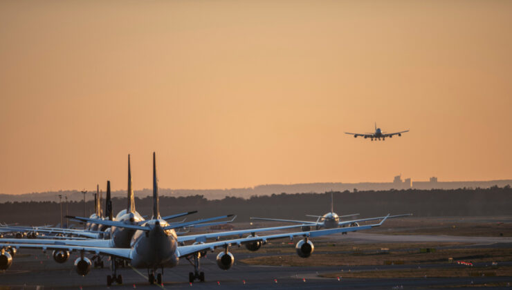 Hava Sahası Kısıtlamaları ve Uçuş İptalleri: Bakan Uraloğlu’ndan Açıklama