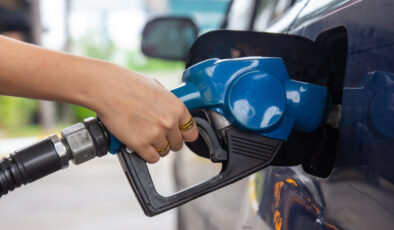 AB’de Akaryakıt Fiyatları Savaş Sonrası Zirveye Tırmandı: İşte Son Durum