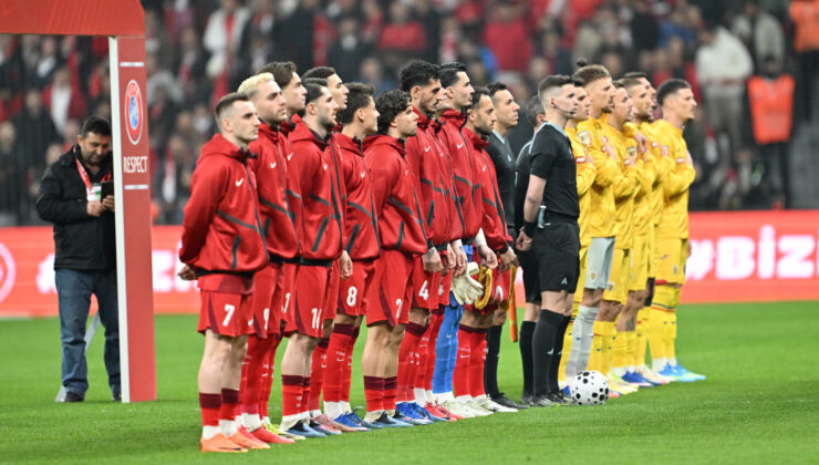 A Milli Takım, Dünya Kupası Yolunda Romanya’ya Karşı: Kadroda 8 Değişiklik ve Coşkulu Taraftar Desteği