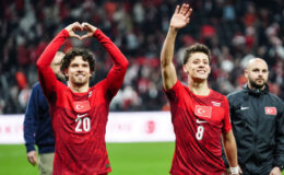 A Milli Takım, Romanya’yı Beşiktaş Park’ta 1-0 Yenerek Dünya Kupası Play-Off Finaline Yükseldi: Coşku Tavan Yaptı!