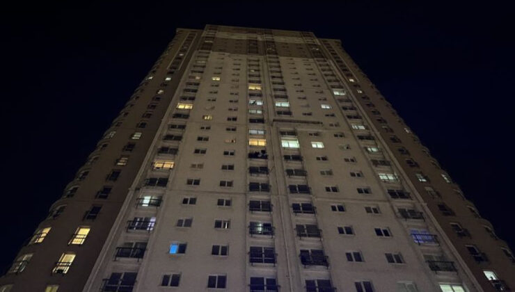 Esenyurt’ta 35 Katlı Binadan Düşen Yabancı Uyruklu Kadın Hayatını Kaybetti: Olay Yerinde İnceleme Başlatıldı