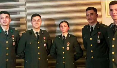 Kara Harp Okulu Mezuniyet Töreni’ndeki ‘Mustafa Kemal’in Askerleriyiz’ Sloganına Ret Kararı: Teğmen Akarsu’nun TSK’ya Dönüş Talebi Reddedildi