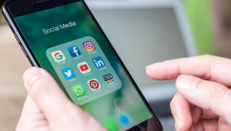 Türkiye’de Çevrimiçi Medya Kullanımı Dünya Ortalamasını Aştı: Bakan Uraloğlu’ndan Açıklama