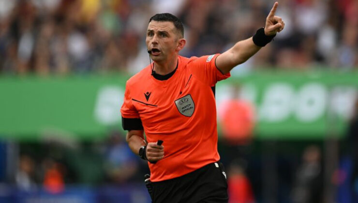 A Milli Takım’ın Kosova Maçını İngiliz Hakem Michael Oliver Yönetecek: 2026 Dünya Kupası Play-Off Heyecanı!