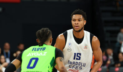 Anadolu Efes, TOFAŞ’ı Evinde Mağlup Ederek Play-Off Yolunda Önemli Bir Galibiyet Elde Etti