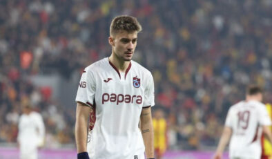 Trabzonspor’a Muçi’den Kötü Haber: Arnavut Oyuncu Sakatlandı, Galatasaray Maçı Öncesi Gelişme