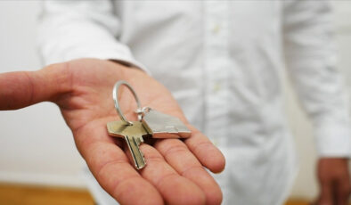 Konutunu Satan Yandı: Uzmanlardan Spekülatif Yatırımlara Karşı Uyarı