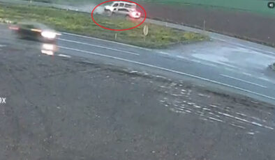 Diyarbakır’da Feci Kaza: Otomobil ile Hafif Ticari Araç Çarpıştı, 4 Yaralı (Güvenlik Kamerası Kayıtlarında)