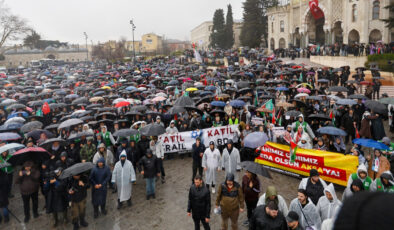 İsrail ve ABD’ye Karşı Protesto Yürüyüşü: İHH’dan Birlik Çağrısı