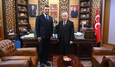 MHP’de Yeni Görevlendirme: Özgür Bayraktar Araştırma ve Strateji Geliştirmeden Sorumlu Genel Başkan Yardımcısı Oldu