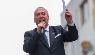 CHP’de Şok Karar: Uşak Belediye Başkanı Özkan Yalım’ın Üyeliği Askıya Alındı, Rüşvet Soruşturması Devam Ediyor