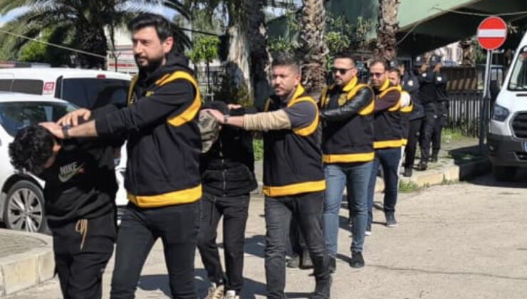 Adana’da Düzensiz Göçmen Denetimi ve Şüpheli Yakalamaları: Vedat Dalokay Hal Kompleksi’nde Operasyon