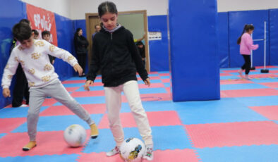 Depremzede Çocuklar Sporla Hayata Tutunuyor: Hatay’da 4 Bin Öğrenciye Spor İmkanı