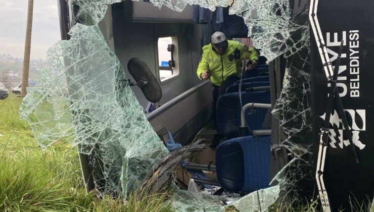 Samsun’da Faciadan Dönüldü: Okul Gezisi Dönüşü Otobüs Devrildi, 11 Yaralı