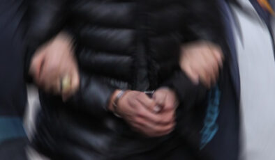 Bayrampaşa’da Tahliye Gerginliği: İş Yeri Sahiplerinden Polise Mukavemet, 2 Gözaltı