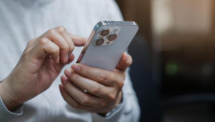 Sosyal Medyada Yaş Sınırı Geliyor: 15 Yaş Altı Çocuklara Yasak Yolda