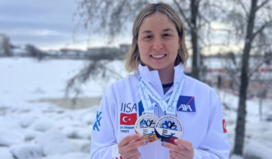 Bengisu Avcı’dan Finlandiya’da Dünya Rekoru ve Altın Madalya! Türkiye Buz Yüzmede Yükseliyor