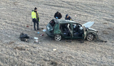 Kütahya’da Feci Kaza: Kontrolden Çıkan Otomobil Tarlaya Uçtu, 1 Ölü, 2 Yaralı