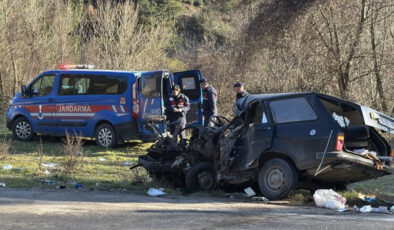 Karabük’te Feci Kaza: Otomobil ve Kamyon Çarpıştı, 2 Ölü, 4 Yaralı