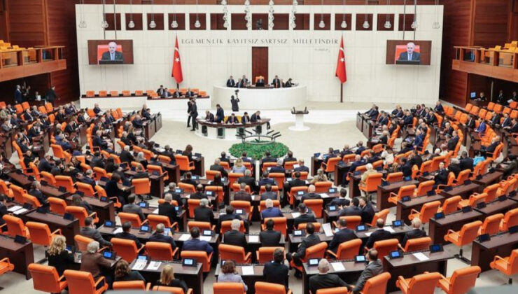 TBMM Gündeminde Yoğun Tartışmalar: Dışişleri ve Milli Savunma Bakanları Sunum Yapacak, Yemek Tartışmaları Alevlendi