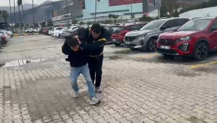 İskenderun’da Tuvalette Gizli Kamera Skandalı: 15 Kadının Mahrem Görüntüleri Çekildi, Şüpheli Tutuklandı