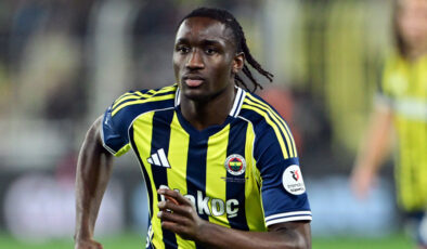 Fenerbahçe’nin Genç Yıldızı Sidiki Cherif Afrika Basınının Gözdesi Oldu: Geleceği Parlıyor!