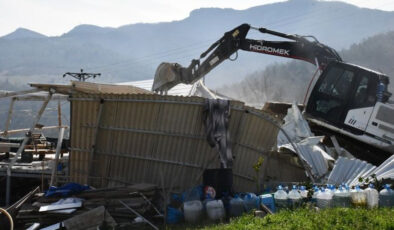 İznik Belediyesi’nden Tarım Arazilerini Koruma Hamlesi: Kaçak Yapılara Geçit Yok!