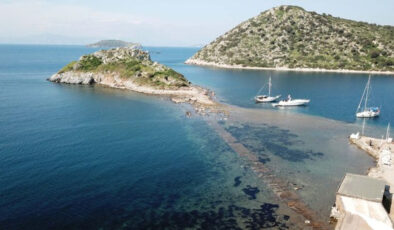 Bodrum’da Deniz Çekildi, 3500 Yıllık Kral Yolu Gündeme Geldi: Myndos Antik Kenti’ne Ulaşım Yeniden Mümkün!