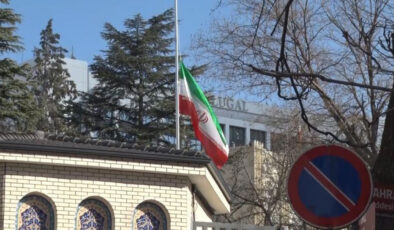 Son Dakika: İran’da Şok Gelişme! Ayetullah Hamaney’in Ölümünün Ardından Ankara’da Yas İlan Edildi