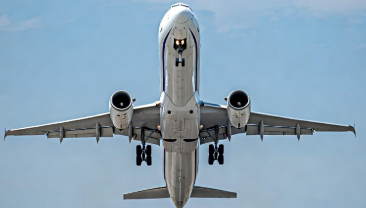 İran Savaşı Uçuşları Vurdu: Ulaştırma Bakanı Uraloğlu’ndan Son Durum Açıklaması